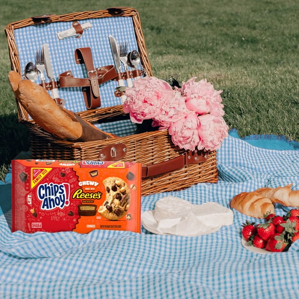 Chips Ahoy! Reese' Cookies - Dessert cookies for catering