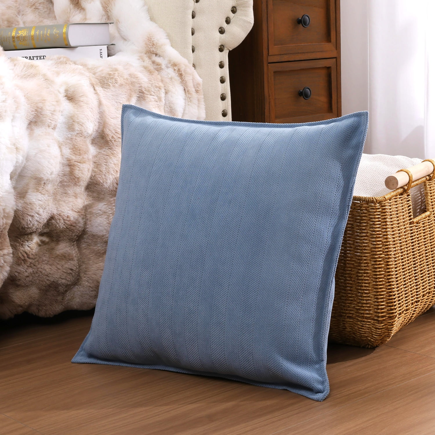 Throw Pillows for Couch Set of 2, Yamaziot 18" x 18" Decorative Pillow Accent Cushion for Sofa Bed Living Room, Solid Gray Blue Chenille