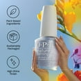 thumbnail image 2 of Esmalte de uñas OPI Nature Strong, fuerte como una concha, blanco, 15 ml, 2 of 6