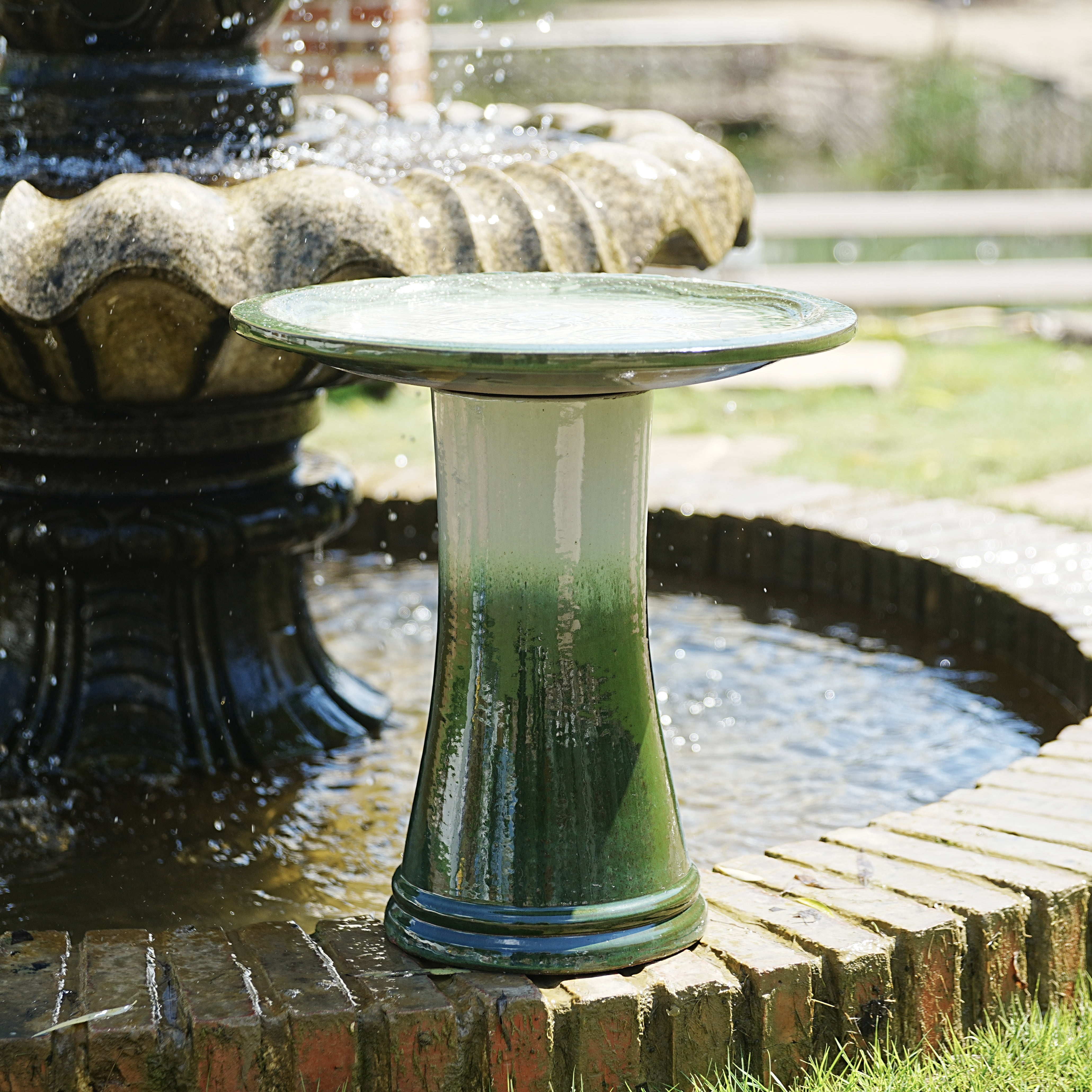 mdj pottery Grass Green Ceramic Bird Bath, 18" Tall Pedestal Birdbath, 17" Wide Outdoor Bowl for Garden Patio Yard Decor