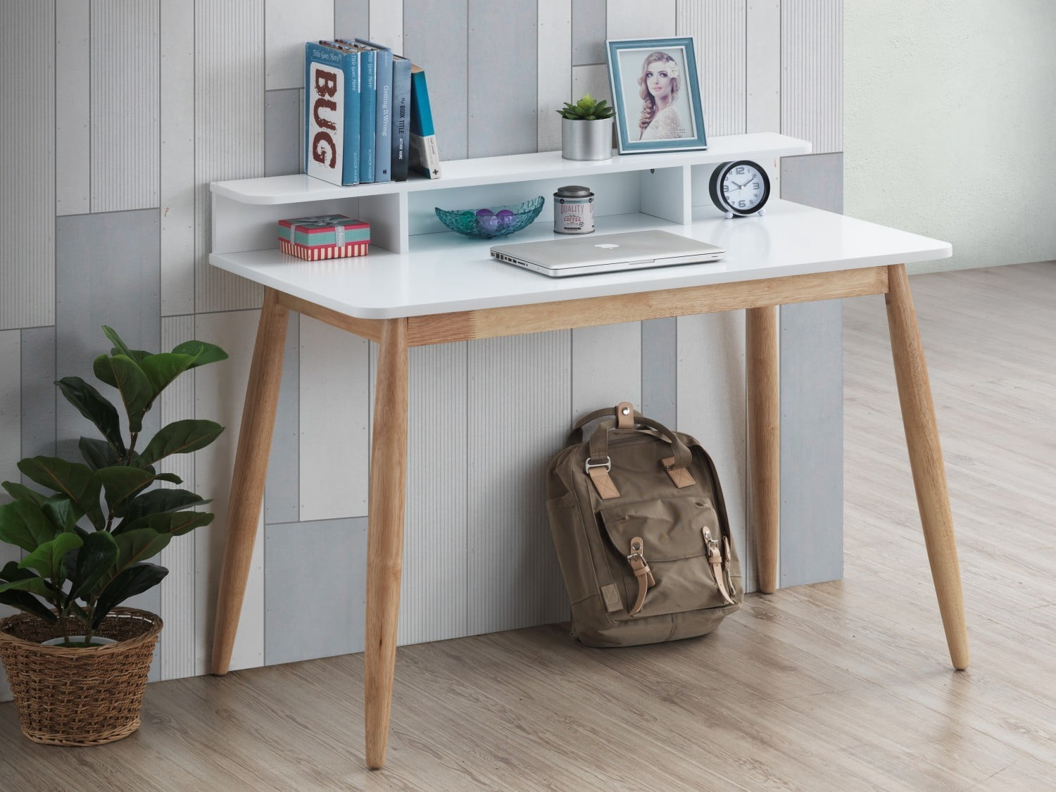 Mid-Century Modern Writing Desk with Hutch, 43" Home Office Desk with 3 Shelves Storage for Study Bedroom Computer Desk, White