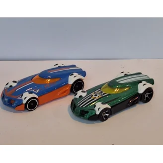 Ghostbusters 2 Ecto-1A Hot Wheels Elite 1:43 Scale Vehicle