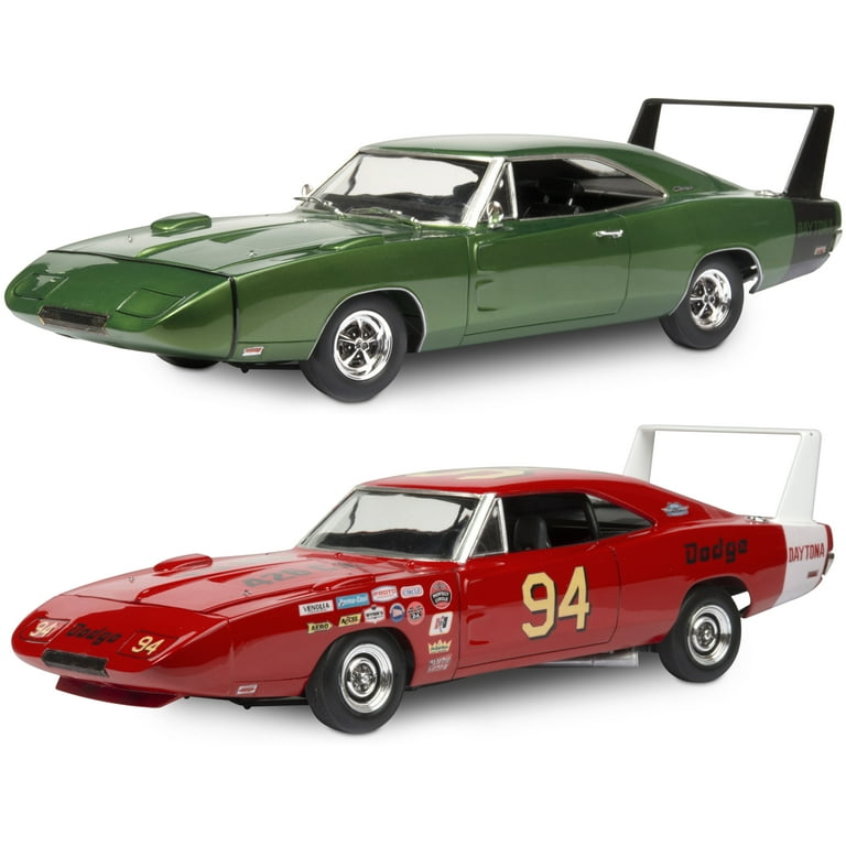 Plastic Model Kit-'69 Dodge Charger Daytona 1:25 - Walmart.com