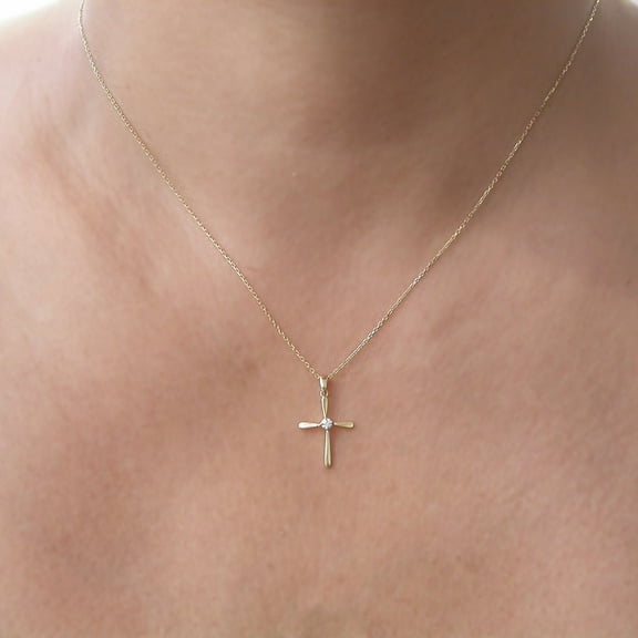 Bluebelljewels Round Cut Cubic Zirconia 14K Yellow Gold Finish Trending Religious Cross Pendant