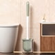 thumbnail image 1 of Cepillo de inodoro de mango largo para cualquier rincón de la casa Cepillo de inodoro de pared con cabezal redondo Cepillo de inodoro con base para la limpieza del baño Cepillo de inodoro de plástico, 1 of 6