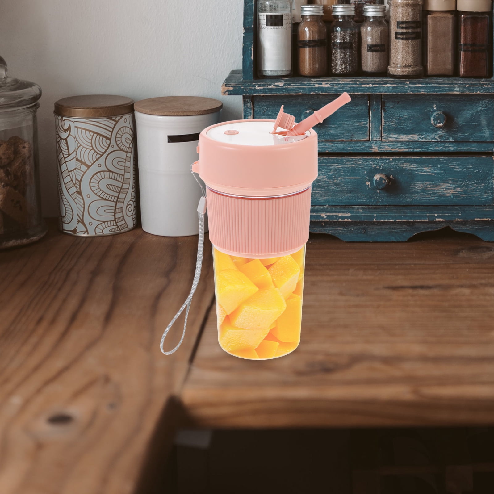Toyandona Portable Pink Electric Juicer Cup for Fresh Juice and Smoothies 2Pcs