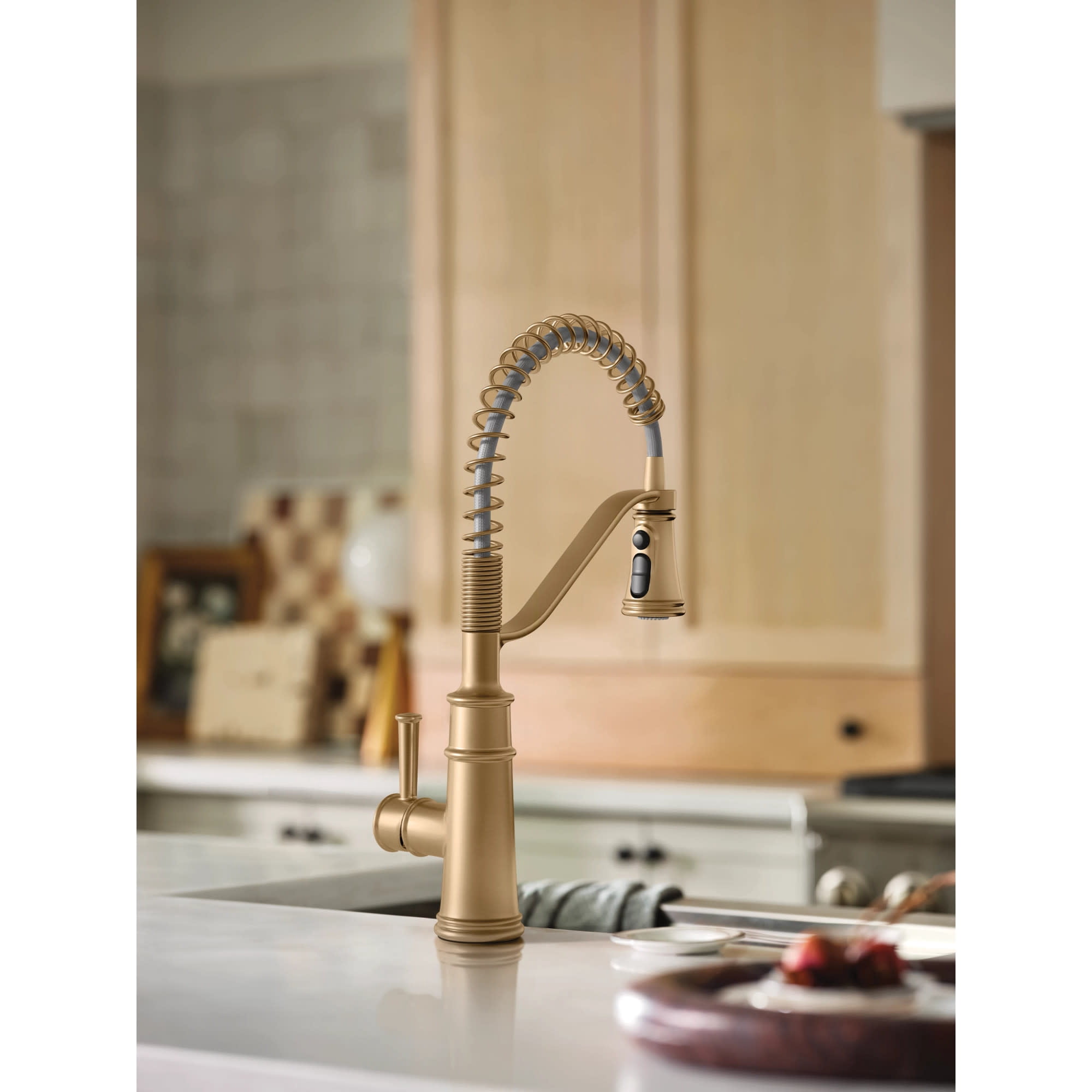 Moen 5927ORB Belfield 1.5 GPM Single Hole Pre-Rinse Pull Down Kitchen Faucet - Bronze
