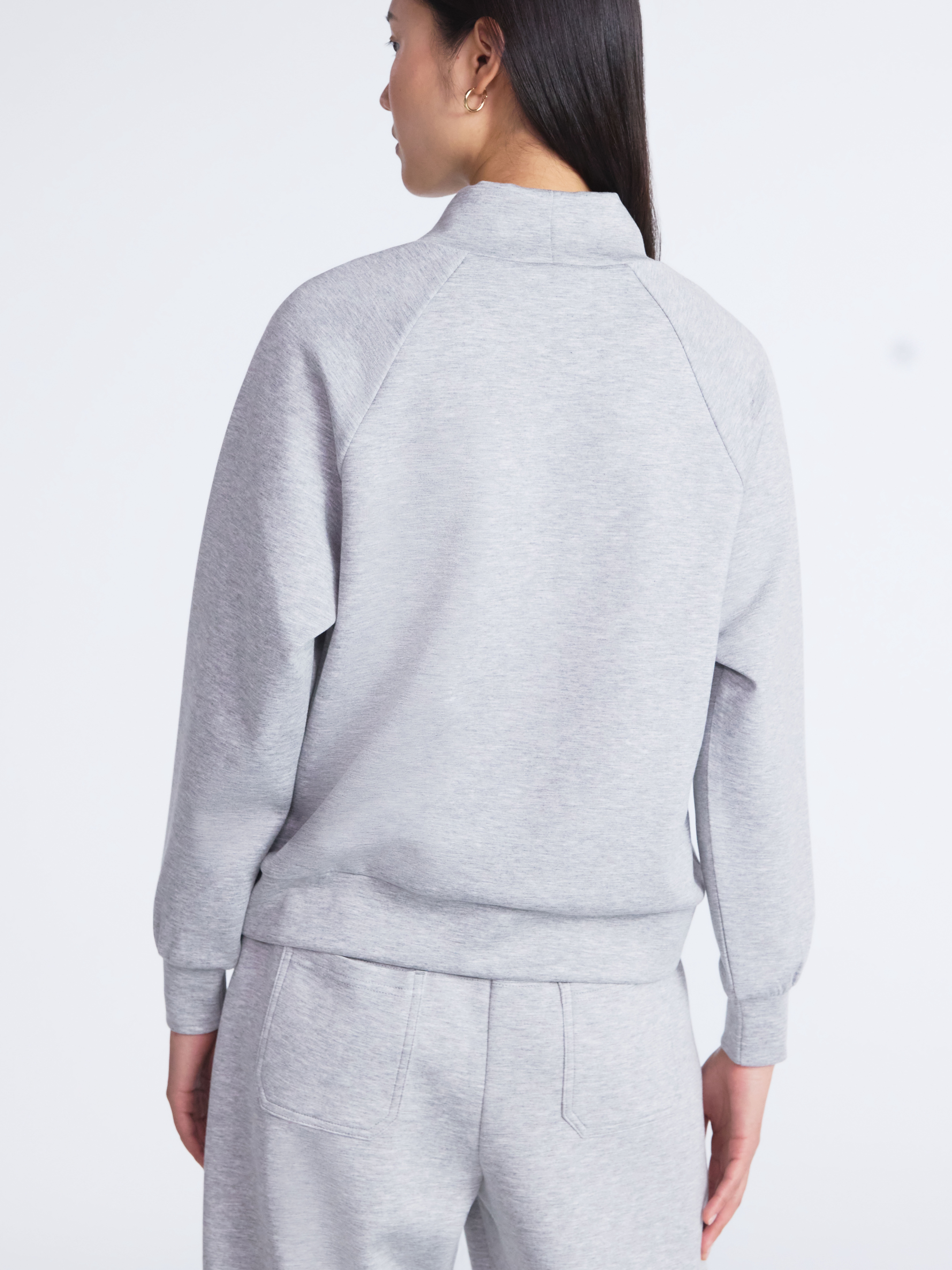 Scoop Women's and Women's Plus New Scubaknit Funnel Neck Sweatshirt, Sizes XS-4X