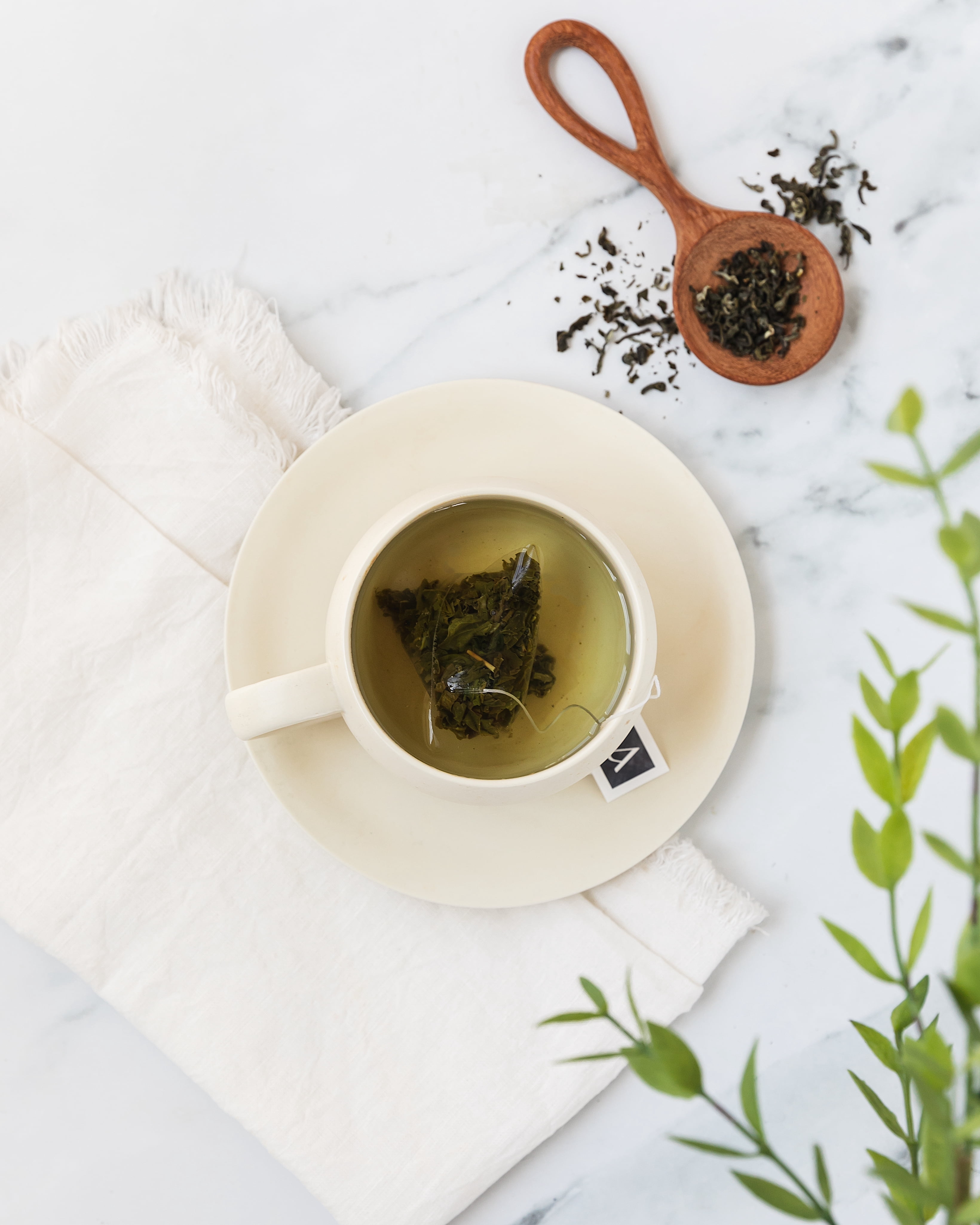 Arbata Organic Cloud & Mist Tea, 24 Pyramid Tea Bags, Lightly Caffeinated Green Tea, Naturally Flavored Premium Chinese Green Tea Bags, Bulk Yun Wu Tea