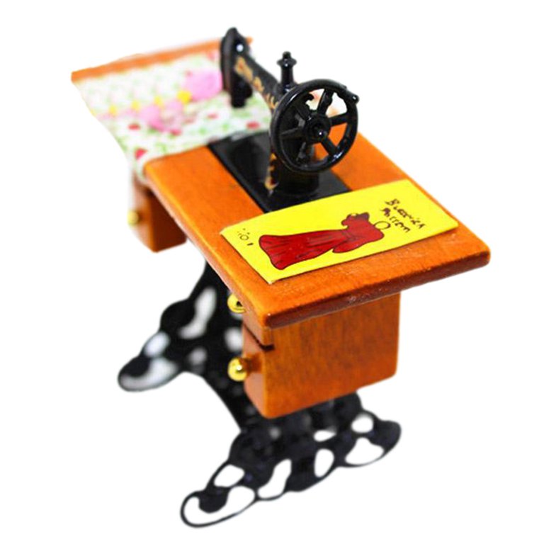 1/12 Dollhouse Mini Furniture Wooden Sewing Machine with Fabric