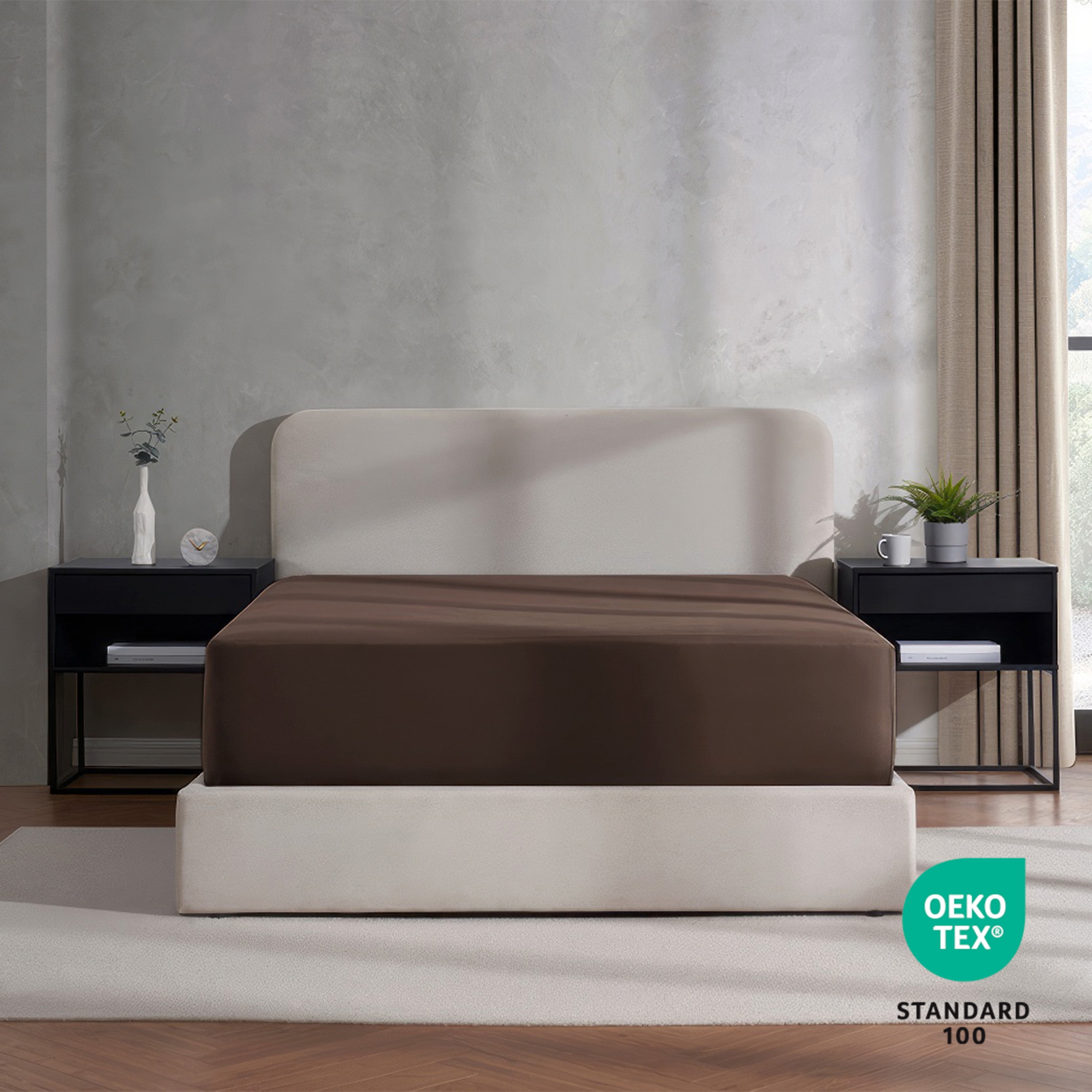 LammaLoe Extra Deep Pocket Queen Fitted Sheet Only, Fits 18" to 24" Mattress, Soft Microfiber Fitted Bed Sheet, Chocolate Brown