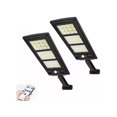 thumbnail image 1 of Foco reflector solar LED de 30 W, paquete solar, x2, 1 of 8