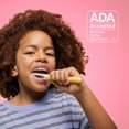 thumbnail image 2 of Cepillo de Dientes Eléctrico Sónico Quip para Niños Cerdas Suaves Rosa, 2 of 8
