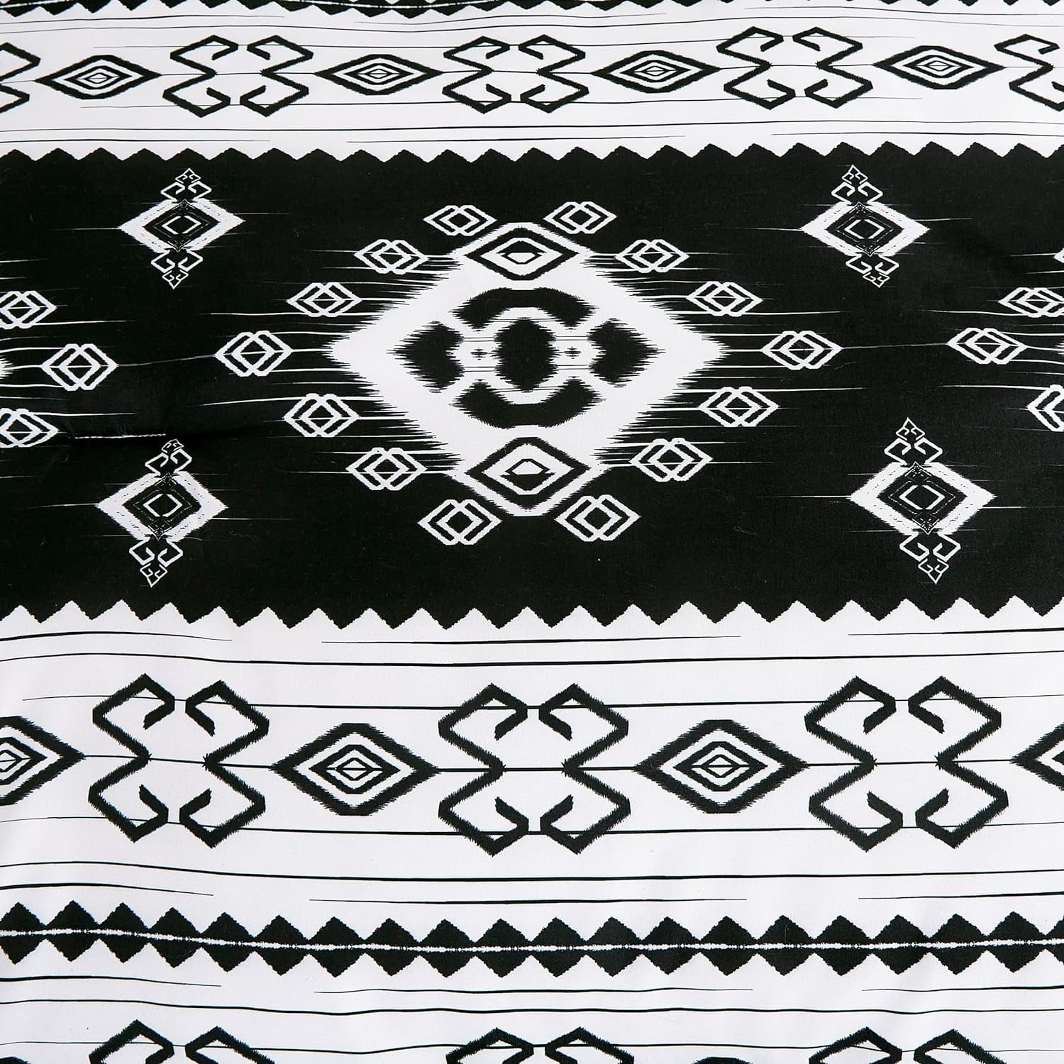 Chezmoi Collection Indie 7-Piece Southwestern Aztec Comforter Set, Black White Geometric Symbols Printed Washed Microfiber Bedding, Full