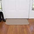 thumbnail image 2 of Alfombra Accent Ritz, resistente a las manchas, 45 x 75 cm, color beige, para cocina, 2 of 3