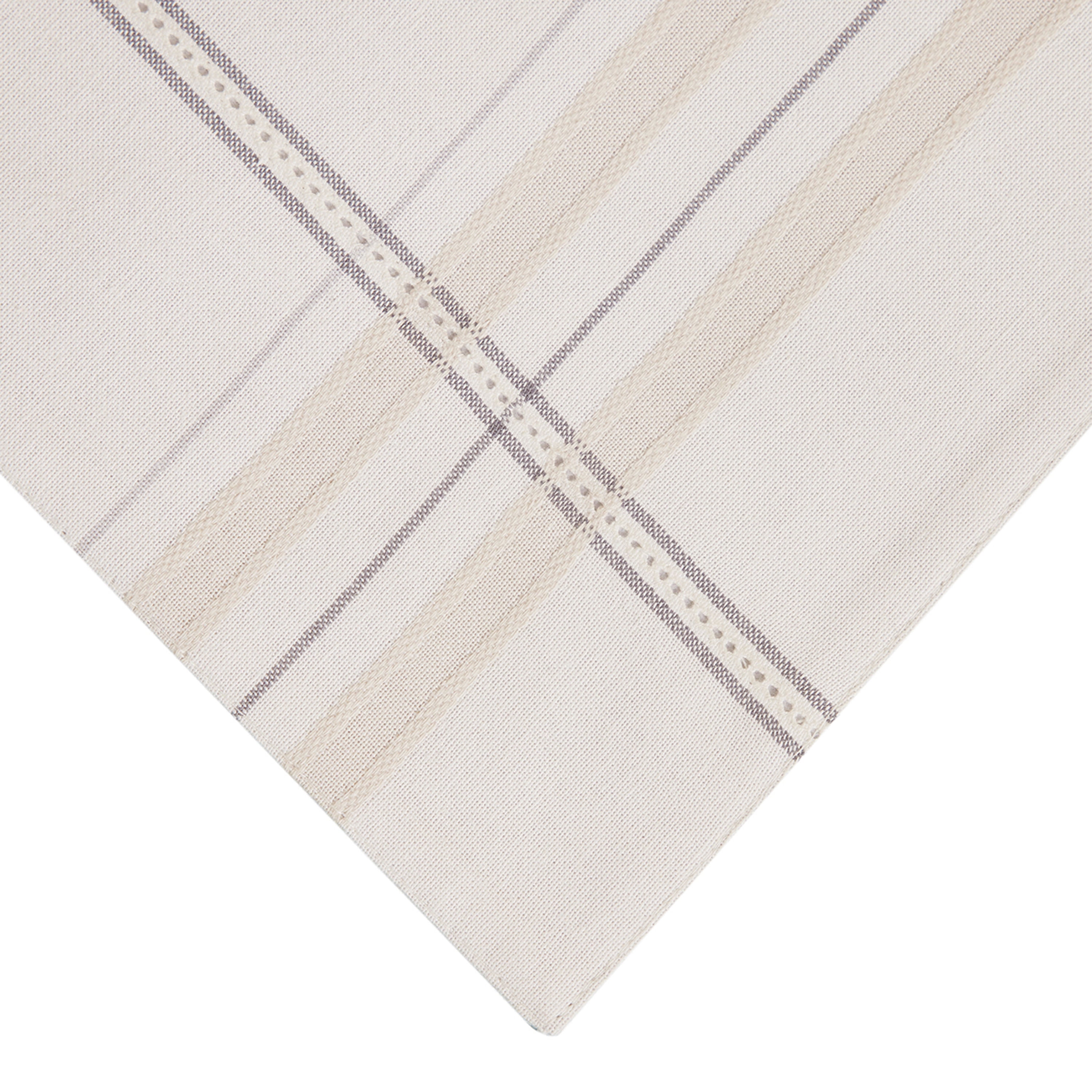 Better Homes & Gardens Tuesday Plaid Table Placemat, Soft Silver, 14 in x 20 in, Cotton