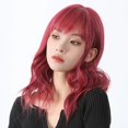 thumbnail image 3 of Pelucas sintéticas rizadas Rojas vino con flequillo, cabello ondulado Bob de longitud media para mujer, peluca Lolita Natural para fiesta de Cosplay, resistente al calor, 3 of 4