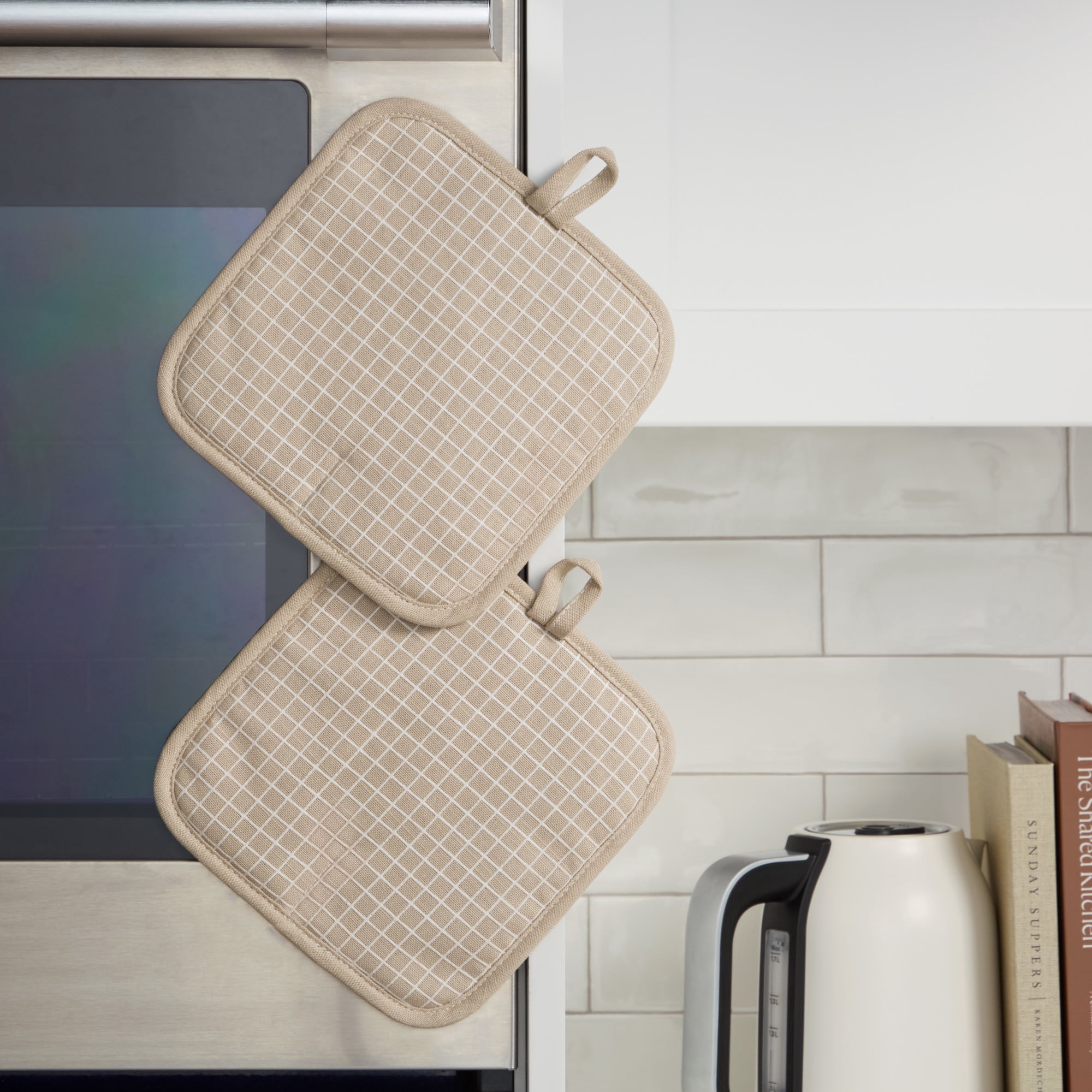 KITCHENAID Gourmet Series Gridlines Pot Holders 2-Pack Set, Heat Resistant up to 600°F, Soft Silicone Grip, Magnetic Cuff, Milkshake Tan, 8"x8"