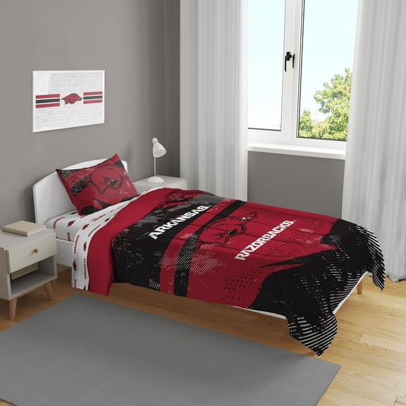 Arkansas Razorbacks Slanted Stripe 4-Piece Twin Bed Set