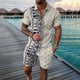 thumbnail image 1 of WILLBEST Pantalones Cortos Cortos para Hombre, Conjuntos de Camisa y Pantalones Cortos Casuales de Manga Corta para Hombre, Conjunto de Chándal de Verano de Dos Piezas con Cremallera, 1 of 3