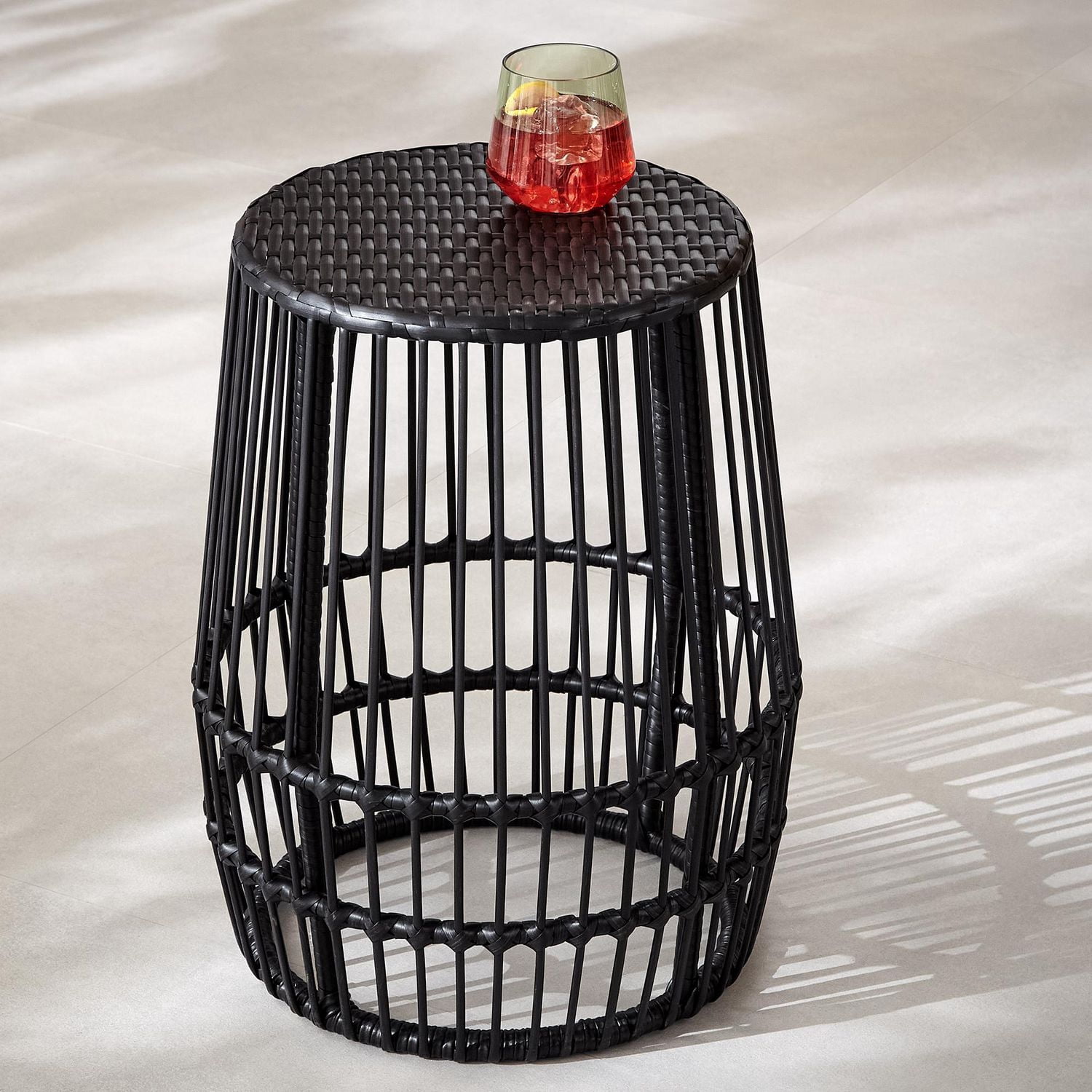 HOMETRENDS Patio Wicker Side Table - Black, All-weather, Rust- resistant - Walmart.ca