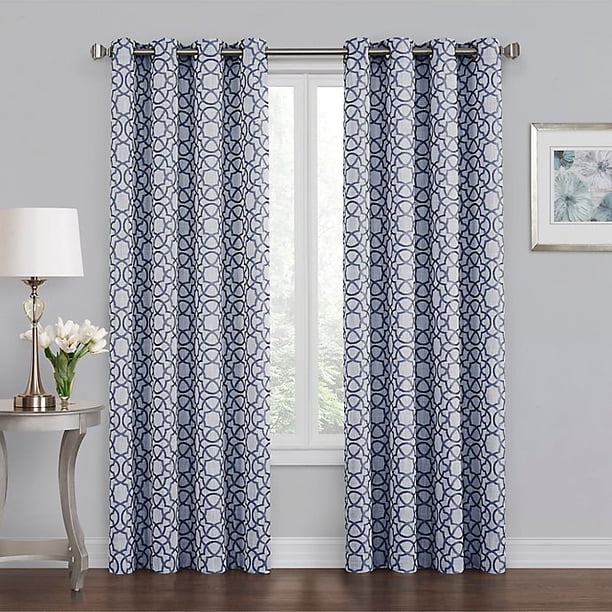 Quinn Geo 95-Inch Grommet 100% Blackout Window Curtain Panel in Navy