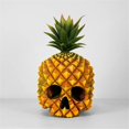 thumbnail image 3 of Piña De Halloween Decoraciones Creativas Sala De Estar Gabinete De Tv Decoraciones De Escritorio Festival De Fantasmas Artesanía De Resina Estatuas De Esqueleto De Piña Serendint HA037412-00, 3 of 6