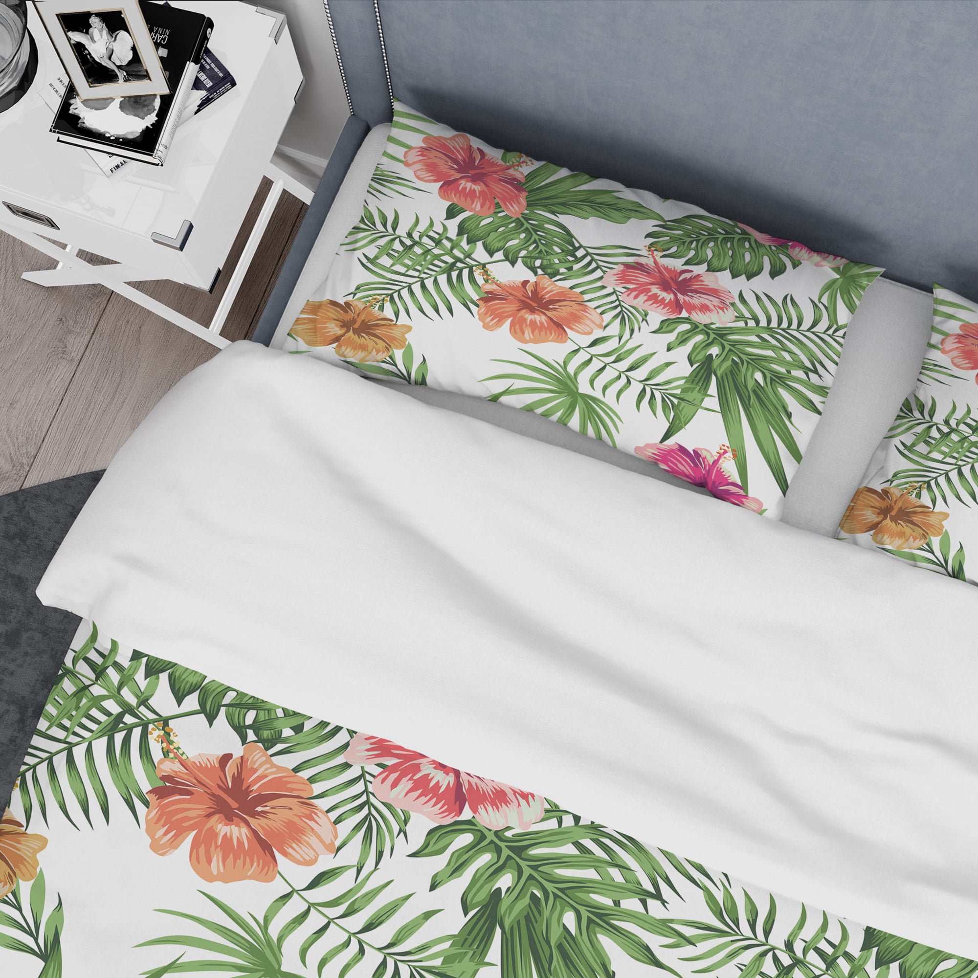 Designart 'Tropical Botanicals And Flowers II' Mid-Century Modern Duvet Cover Set