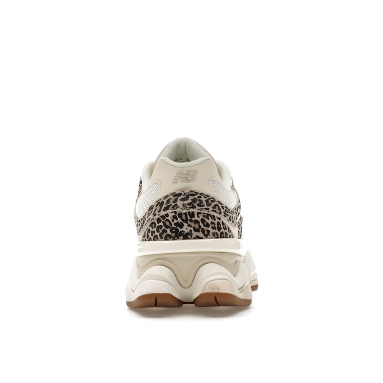 New Balance Men display picture 3