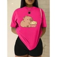 thumbnail image 3 of Playera Blusa Con Estampado de Capibara Comiendo Palomitas Playera De Capybara Divertida Color Fucsia Talla Grande Marca Emil SaEs, 3 of 4