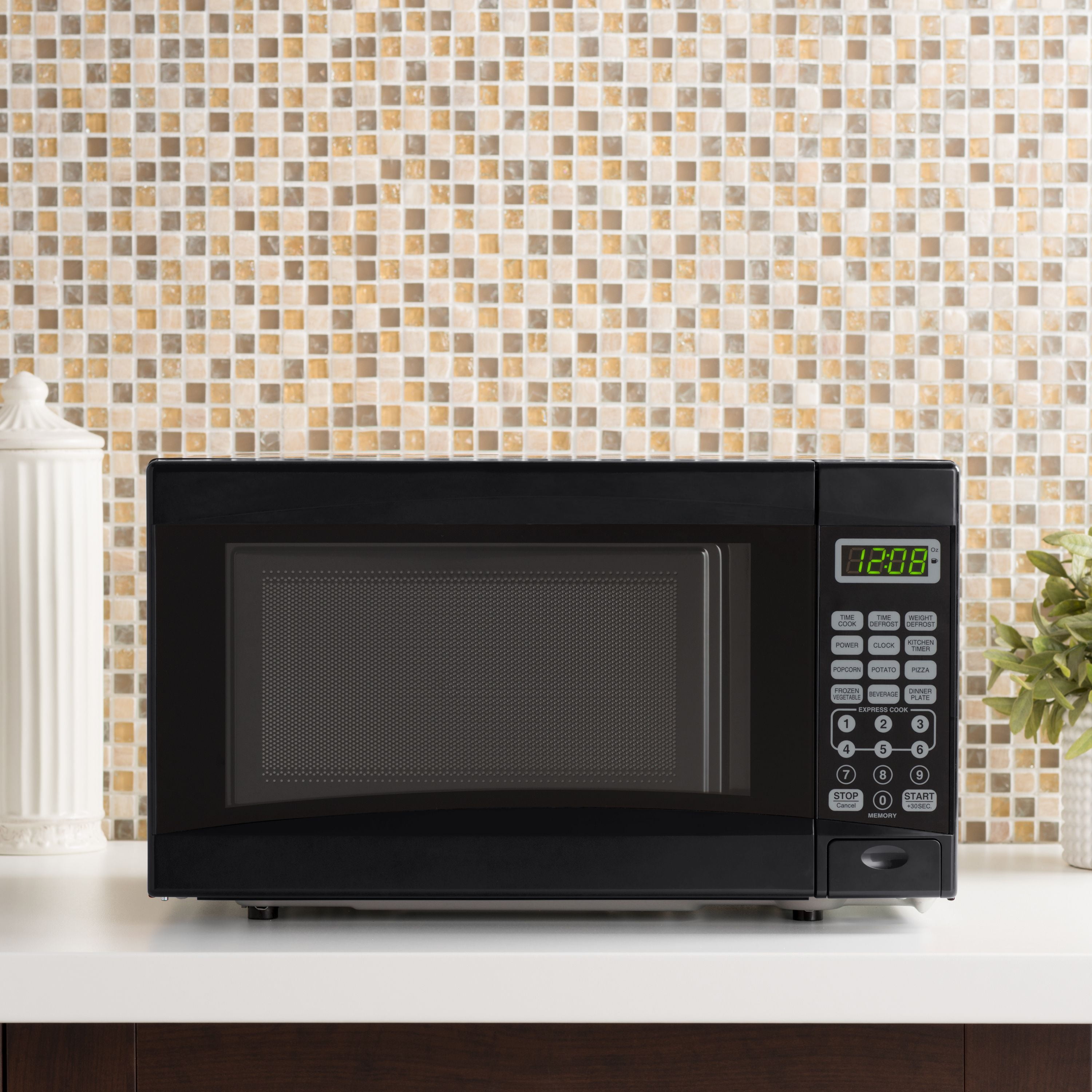 DCLINA Mainstays 0.7 Cu ft Compact Countertop Microwave Oven, Black (Black)