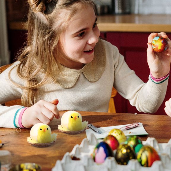 12 Pcs Easter Party Decorations and Toys, Mini Chick Cake Toppers, Kids Holiday Supplies for Easter Celebration