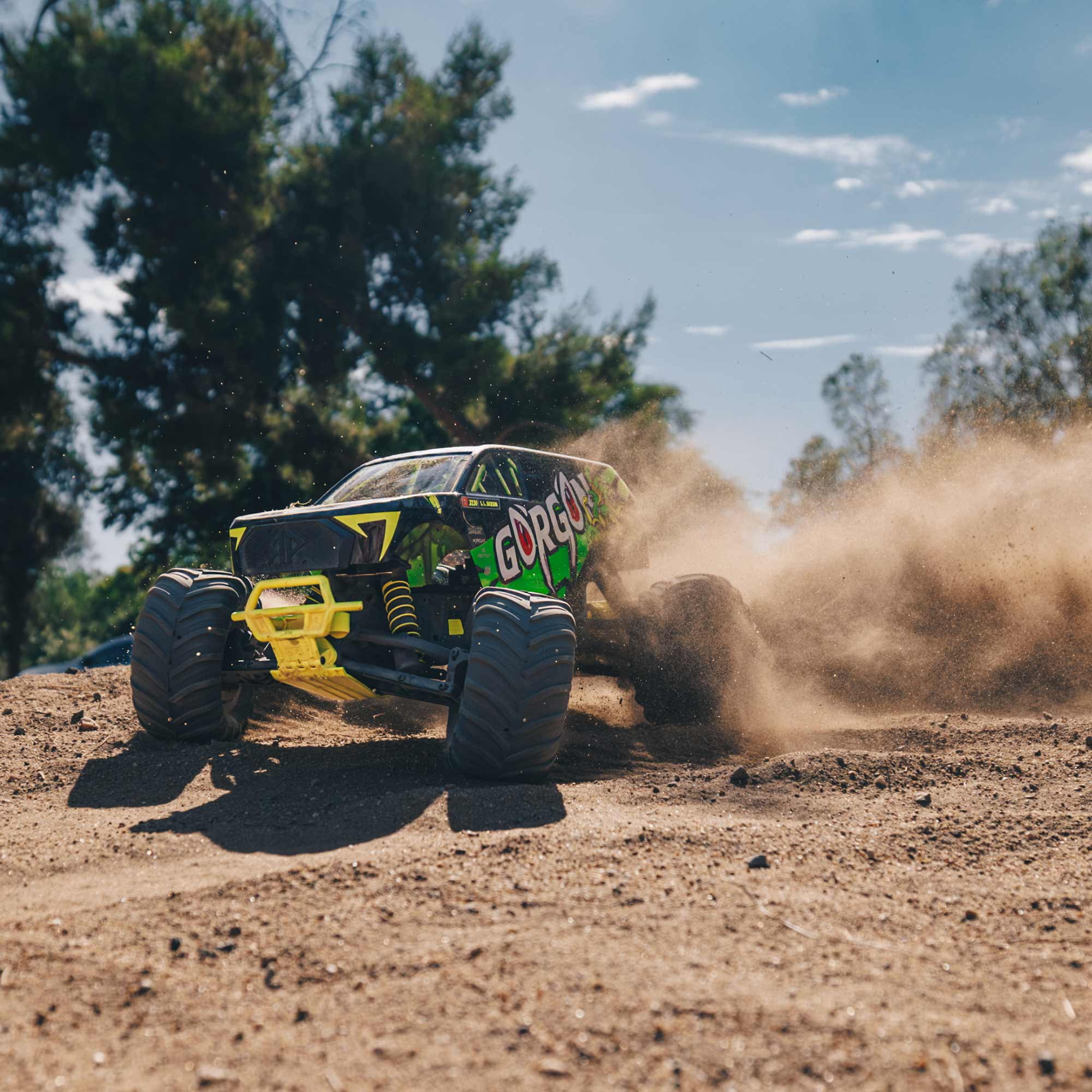 ARRMA GORGON 2 Wheel Drive MT1/10 RTR Smart 3300 7C S120 USB Yellow ARA3230ST1