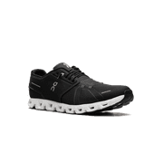 On MENS Cloud 5 BLACK/WHITE 59.98919 from Stadium Goods