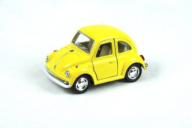 Yellow 2952 Dollhouse Miniature Metal 5/8" Toy VW Volkswagon Beatle Car 