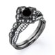 thumbnail image 4 of JeenMata Anillo Nupcial con Diseño Floral Milgrain Art Déco de 1,5 Quilates en Forma Redonda, Creado en Laboratorio, con Pavé Cruzado de Diamantes Negros y Moissanita Engastado en Plata, 4 of 6