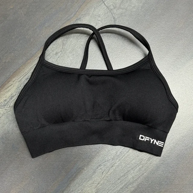 Sujetador deportivo de impacto para mujer, sostén Halter sin costuras con espalda abierta, Top de Yoga, sujetador de soporte medio, Top corto de gimnasio, ropa deportiva acolchada