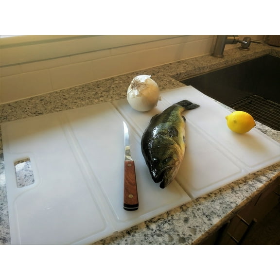 Old Cedar Outfitters 4 Fold Plastic Cutting Board Med