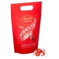 thumbnail image 3 of Lindt LINDOR Milk Chocolate Truffles Bag 1kg, British Import (Pack of 2), 3 of 4