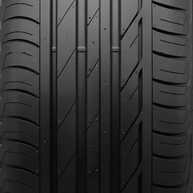 Bridgestone Turanza T001 Touring 225/45R17 91V Passenger Tire