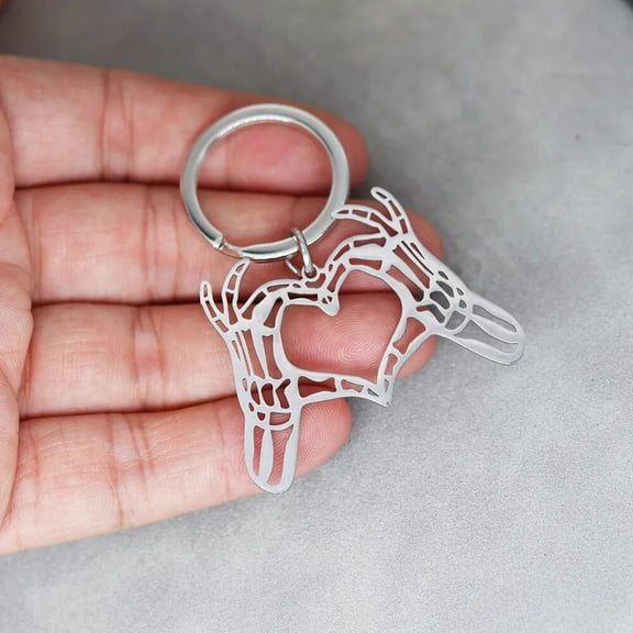 Fashion Couple Heart Skull Hand Keychain Stainless Steel Bag Car Pendant Keyring for Women Men Halloween Jewelry Gift