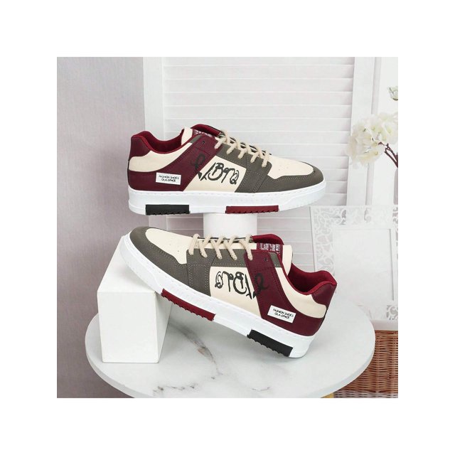Men's Sports Shoes New Korean Style Trendy Sneakers For Men Casual Youth Skate Shoes Athletic Shoes