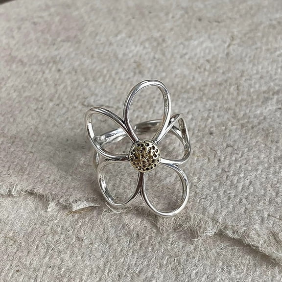 1pc Small Vintage Daisy Flower Ring - Open Ring Womens Hypoallergenic Expandable Wedding Statement Ring Silver