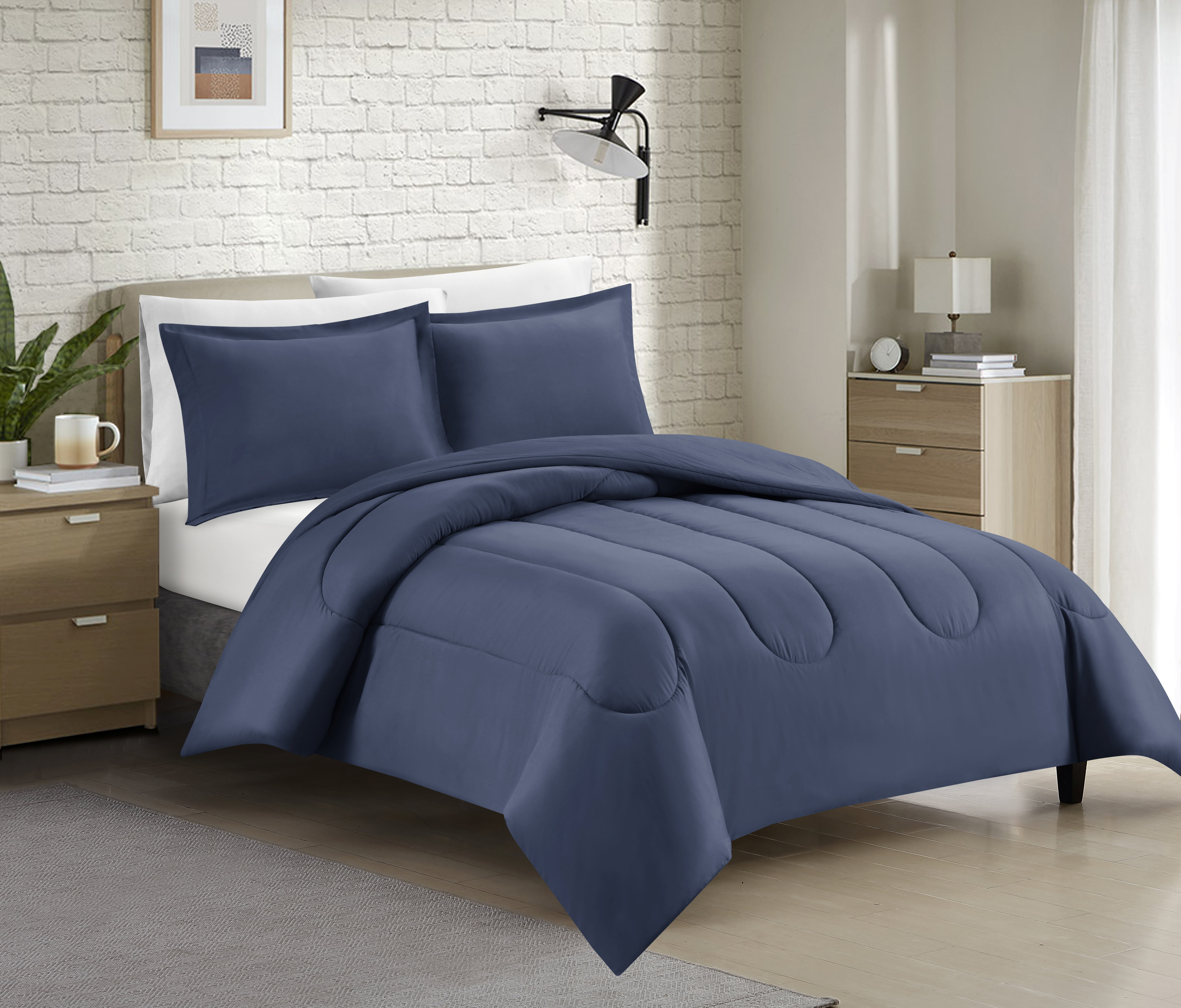 Swift Home Luxury 8 Piece Bed in a Bag, All Season Complete Bedding Set, King, Indigo