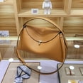thumbnail image 2 of Bolso bandolera de alta textura para primavera y verano, moderno, combinable, de lujo, ligero, de piel suave, para mujer, 2 of 6