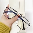 thumbnail image 1 of Gafas planas de doble haz simples a la moda, gafas de estilo coreano para hombre, montura grande de Metal, gafas antiazules, montura de gafas cuadradas Retro, 1 of 5