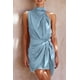 thumbnail image 3 of Vestido PRETTYGARDEN de satén sin mangas con cuello simulado y cinturón L, 3 of 8