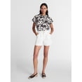 thumbnail image 3 of Time and Tru Women's High Rise Pleated Denim Shorts, 4.5" Inseam, Sizes 0-20, 3 of 6