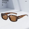 thumbnail image 5 of Gafas de sol cuadradas pequeñas para hombre y mujer, lentes de sol con montura negra, estilo Punk, Vintage, a la moda, para conducir y pescar, 5 of 5