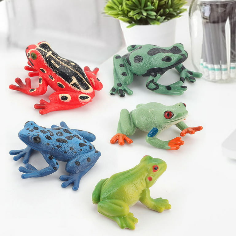 Realistic Frog Figure Made of Smell-less Solid PVC for Home Decor 